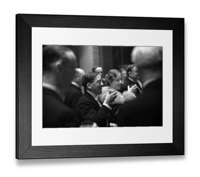 Framed Print : A Toast. 5th November 1938: Drinking a toast, character actor Richard Goolden Framed Print : A Toast. 5th November 1938: Drinking a toast, character actor Richard Goolden