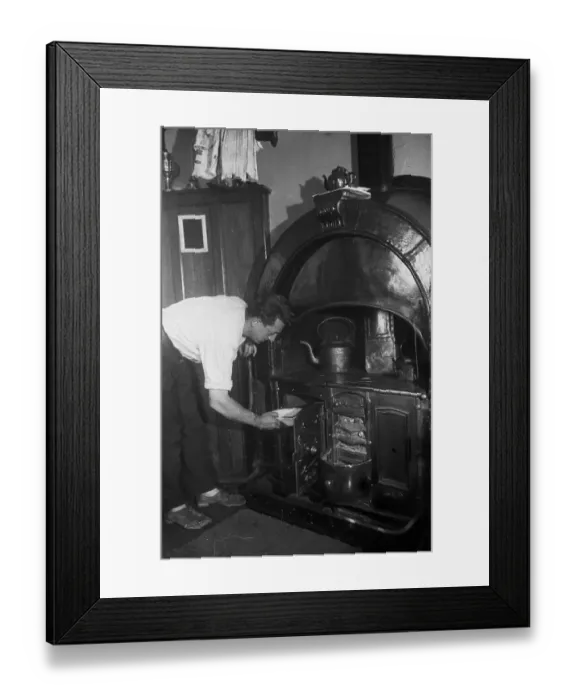 Framed Print : Lighthouse Aga Framed Print : Lighthouse Aga