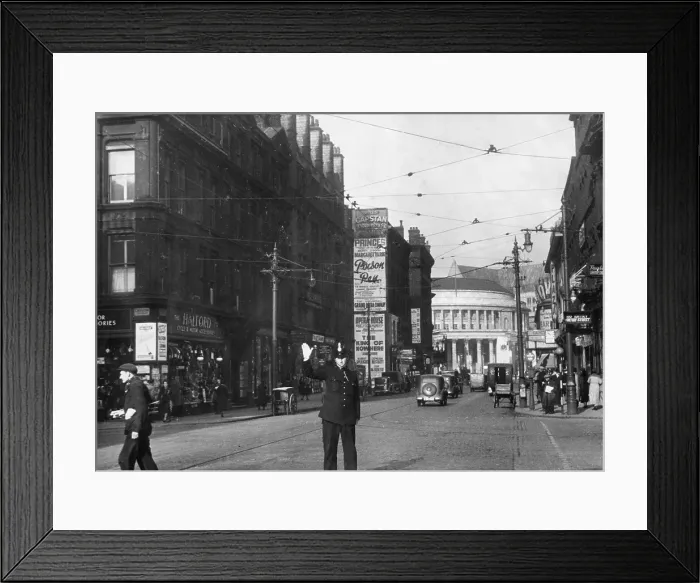 Framed Print : Manchester Oxford Street Framed Print : Manchester Oxford Street