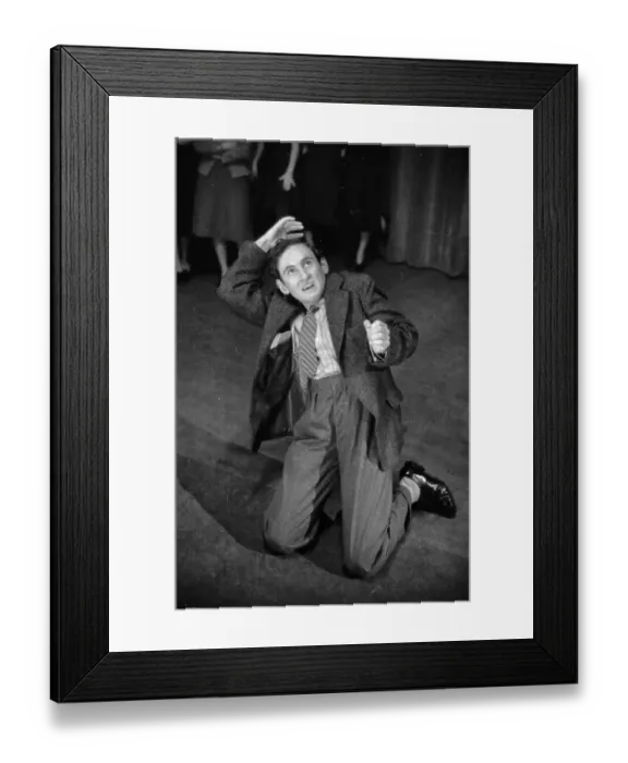 Framed Print : Stage Fright Framed Print : Stage Fright