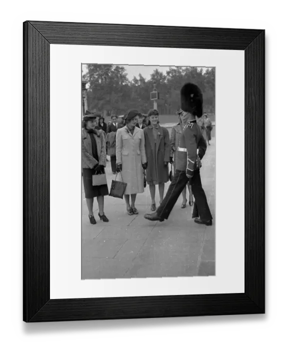 Framed Print : London Guard Framed Print : London Guard