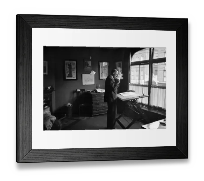 Framed Print : David Low. 22nd October 1938: British political cartoonist David (Alexander Cecil) Framed Print : David Low. 22nd October 1938: British political cartoonist David (Alexander Cecil)