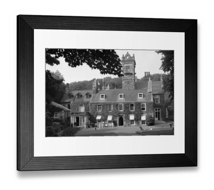 Framed Print : La Seignurie Framed Print : La Seignurie