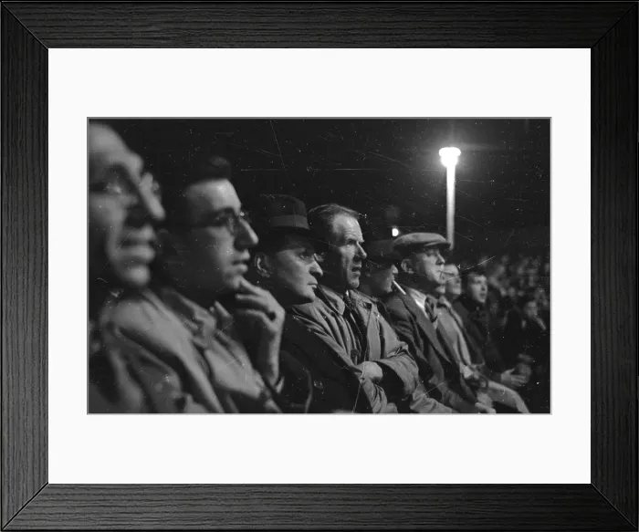 Framed Print : Boxing At Mile End Framed Print : Boxing At Mile End
