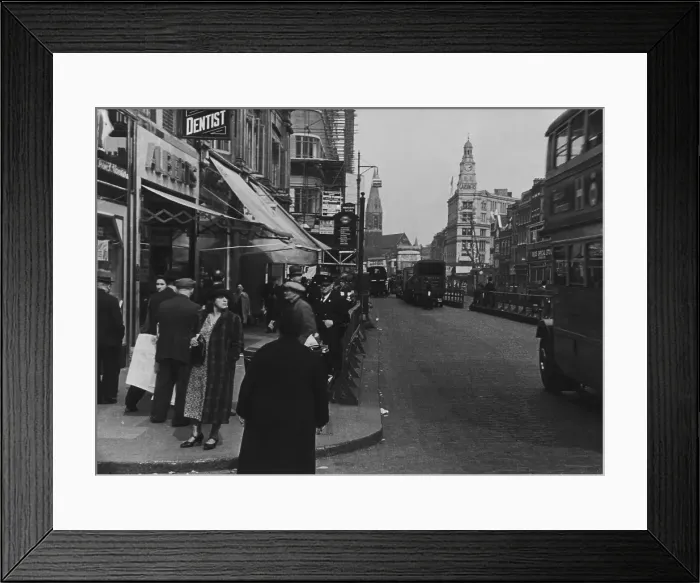 Framed Print : Whitechapel High Street Framed Print : Whitechapel High Street