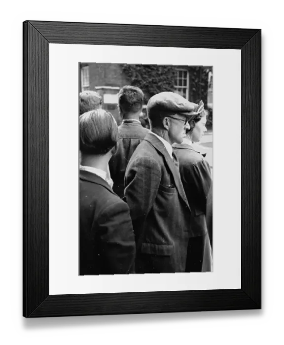 Framed Print : Sight Seers