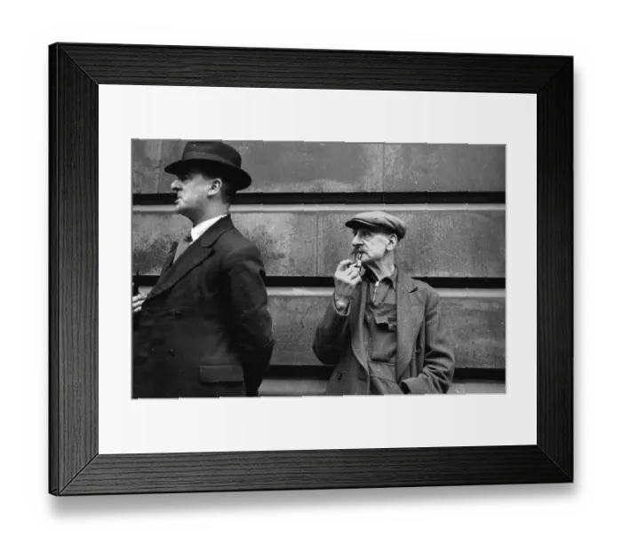 Framed Print : Watching Number 10 Framed Print : Watching Number 10