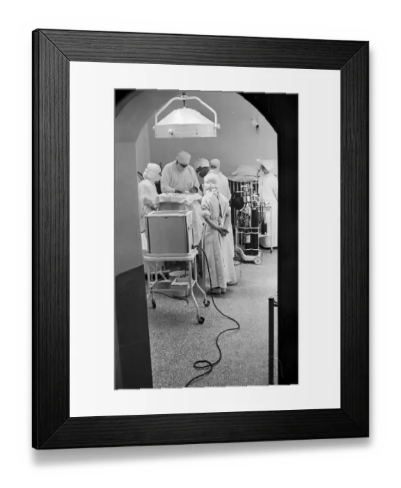 Framed Print : Operating Theatre Framed Print : Operating Theatre