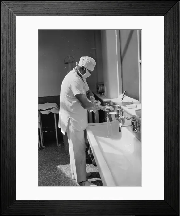 Framed Print : Scrubbing Up