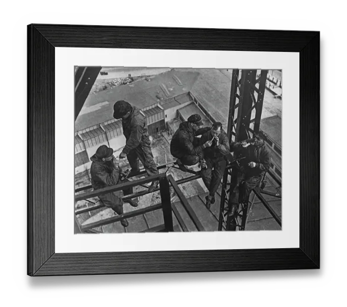 Framed Print : Dangerous Break Framed Print : Dangerous Break