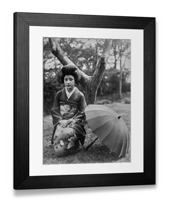 Framed Print : Turning Japanese