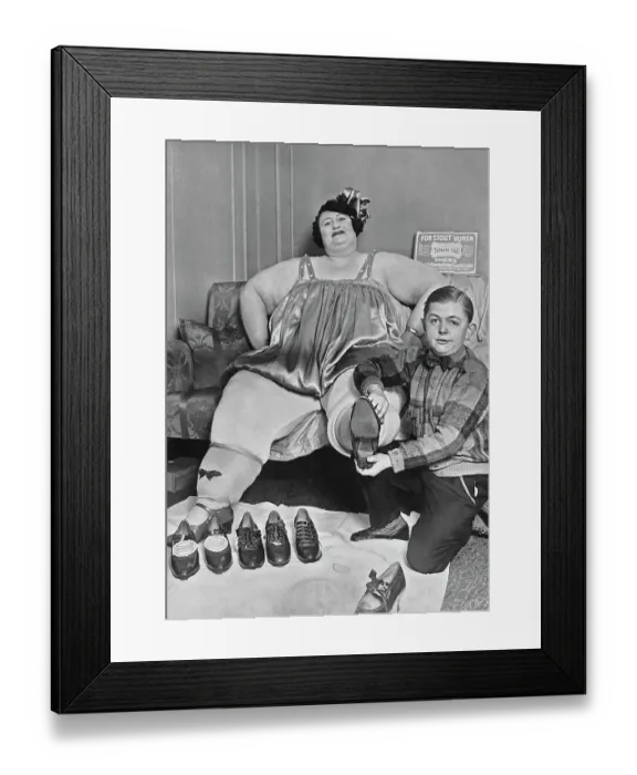 Framed Print : Jolly Irene And King Creo Framed Print : Jolly Irene And King Creo