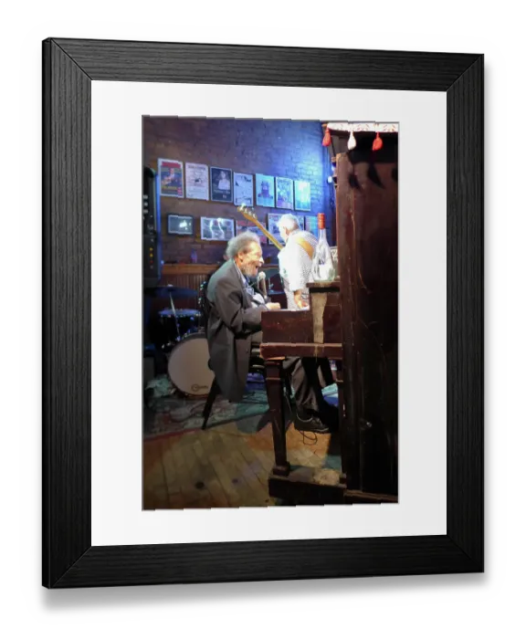 Framed Print : Blues Jazz Musician Cornbread Harris Performs In Minneapolis Framed Print : Blues Jazz Musician Cornbread Harris Performs In Minneapolis