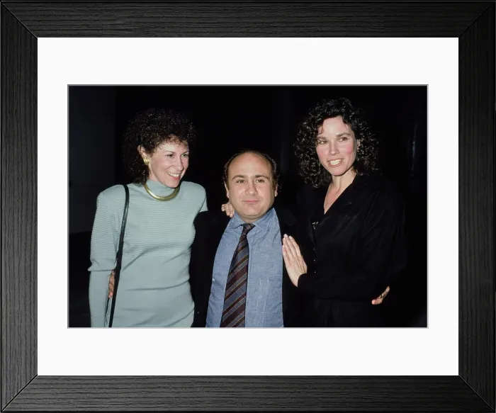 Framed Print : Danny DeVito And Rhea Perlman Framed Print : Danny DeVito And Rhea Perlman