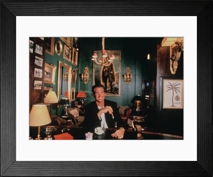 Framed Print : Hamilton's Cigar Bar, Beverly Hills Framed Print : Hamilton's Cigar Bar, Beverly Hills
