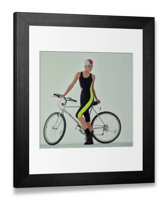 Framed Print : Summer Of 89 Womenswear Fashion Shoot Framed Print : Summer Of 89 Womenswear Fashion Shoot