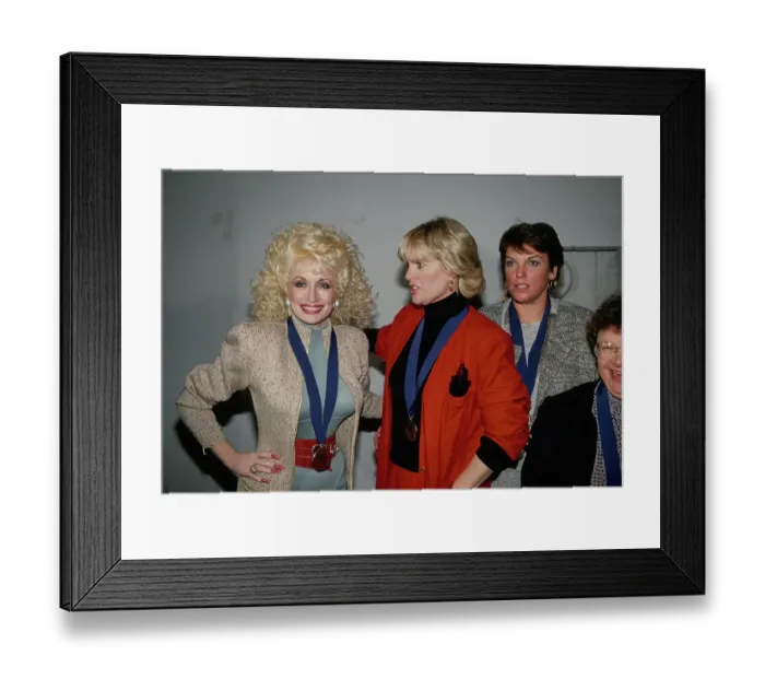 Framed Print : Dolly Parton, Sharon Gless, Tyne Daly And Barbara Mikulski Attend Ms Magazine's Women of the Year Ceremony