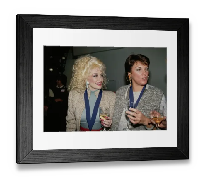 Framed Print : Dolly Parton And Tyne Daly Attend Ms Magazine's Women of the Year Ceremony Framed Print : Dolly Parton And Tyne Daly Attend Ms Magazine's Women of the Year Ceremony