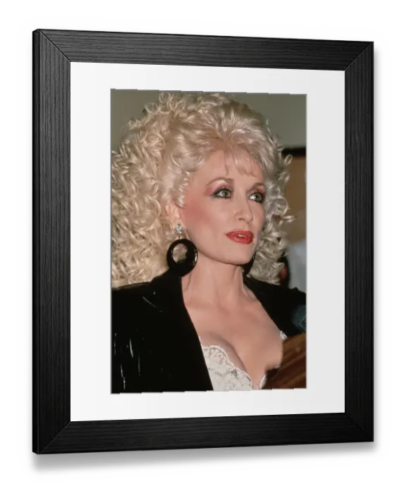 Framed Print : Dolly Parton Framed Print : Dolly Parton
