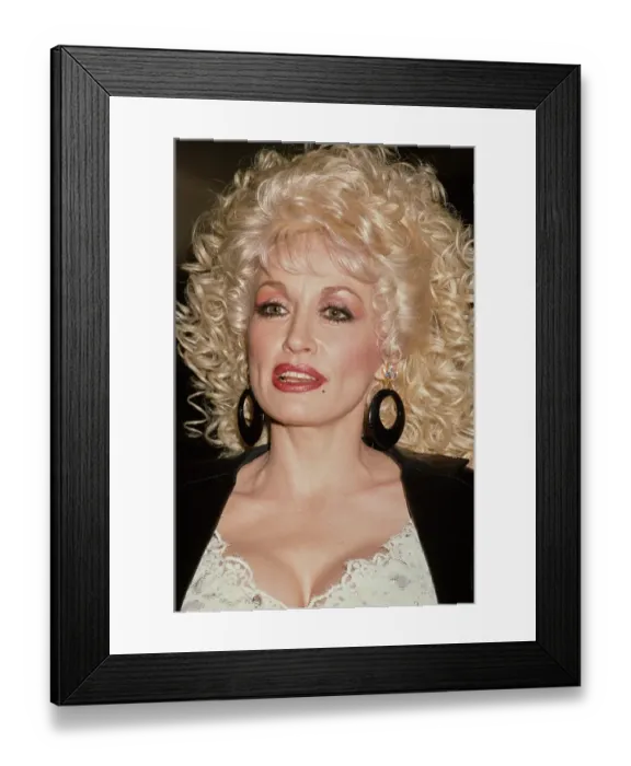 Framed Print : Dolly Parton Framed Print : Dolly Parton