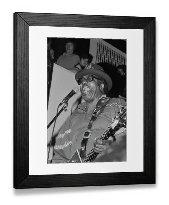 Framed Print : Bo Diddley Framed Print : Bo Diddley
