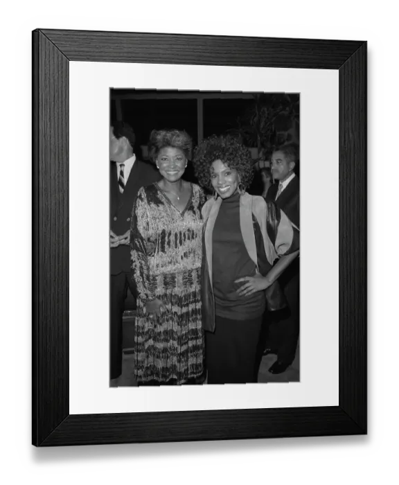 Framed Print : Nancy Wilson And Sheryl Lee Ralph Framed Print : Nancy Wilson And Sheryl Lee Ralph