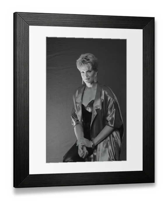 Framed Print : Gloria Loring Framed Print : Gloria Loring