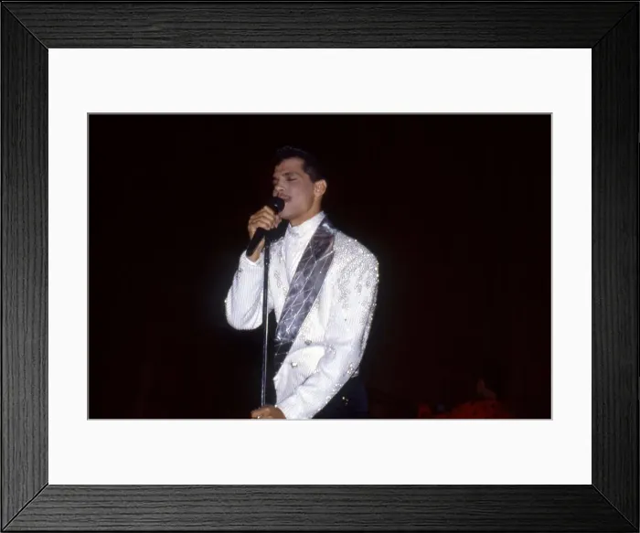 Framed Print : El DeBarge Performing Framed Print : El DeBarge Performing