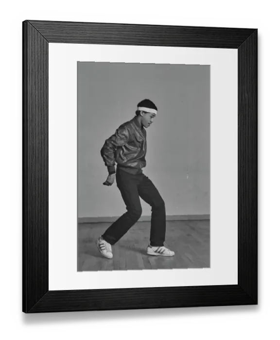 Framed Print : Breaking Moves - Top Rock Framed Print : Breaking Moves - Top Rock