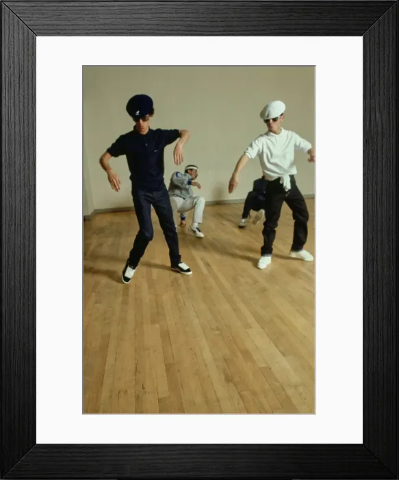 Framed Print : Breakdancing NY Framed Print : Breakdancing NY