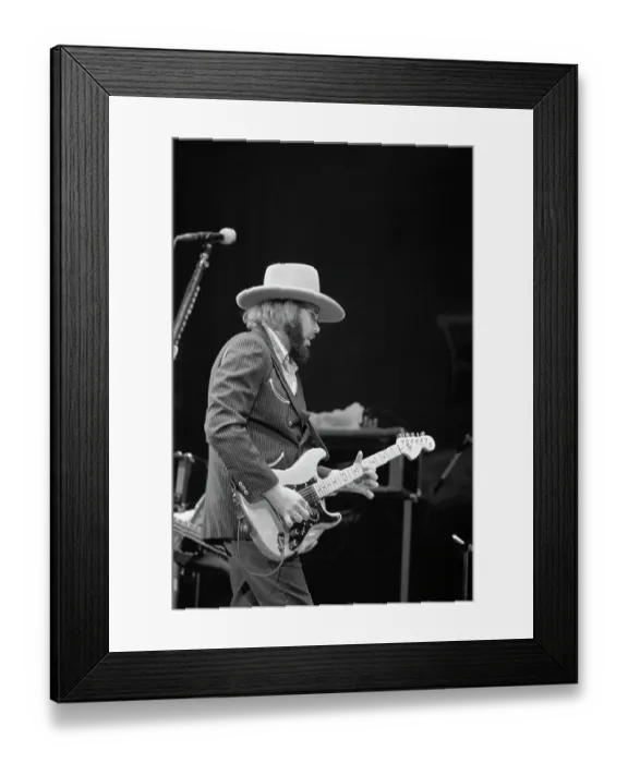 Framed Print : Hank Williams Jr. In Concert Framed Print : Hank Williams Jr. In Concert
