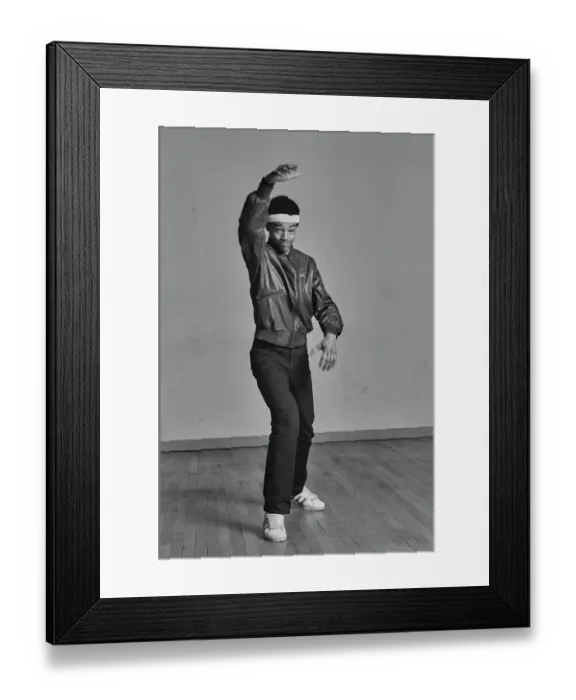 Framed Print : Breaking Moves - Top Rock Framed Print : Breaking Moves - Top Rock