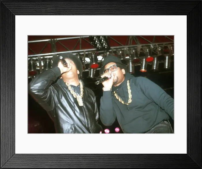 Framed Print : Run-DMC. American hip hop band Run-DMC, circa 1985 Framed Print : Run-DMC. American hip hop band Run-DMC, circa 1985