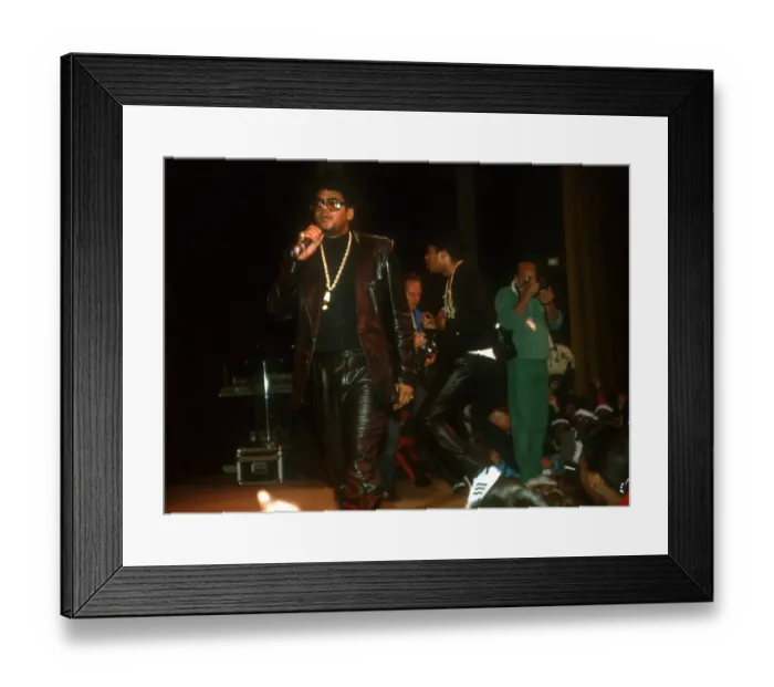 Framed Print : Run-DMC. American hip hop band Run-DMC, circa 1985 Framed Print : Run-DMC. American hip hop band Run-DMC, circa 1985