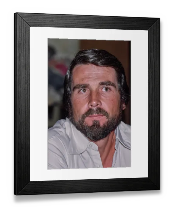 Framed Print : James Brolin Framed Print : James Brolin