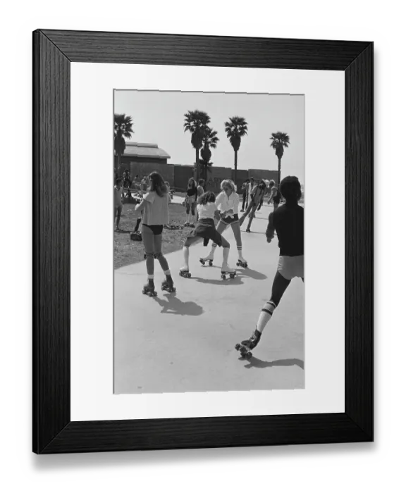Framed Print : The Venice Beach Skate Scene Framed Print : The Venice Beach Skate Scene