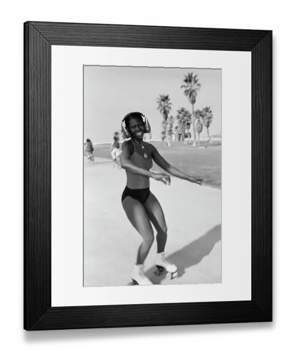 Framed Print : The Venice Beach Skate Scene