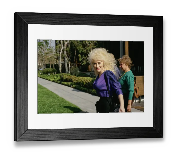 Framed Print : Dolly Parton Framed Print : Dolly Parton