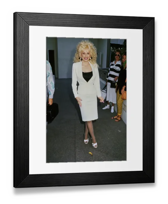 Framed Print : Dolly Parton Framed Print : Dolly Parton