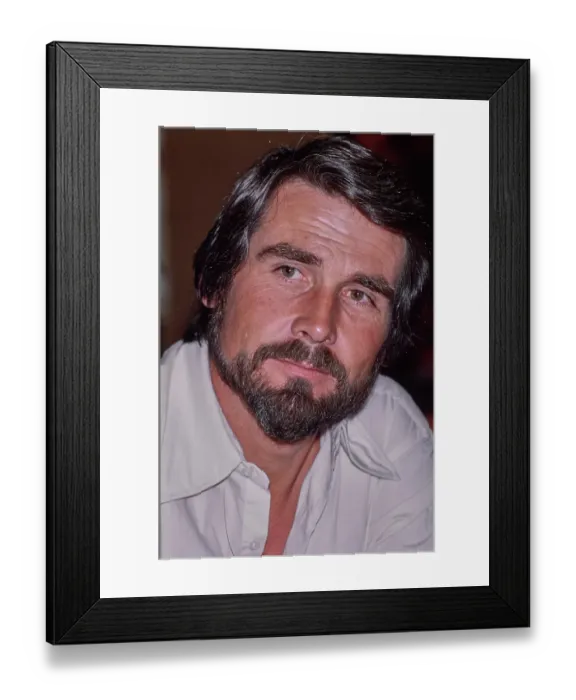 Framed Print : James Brolin Framed Print : James Brolin