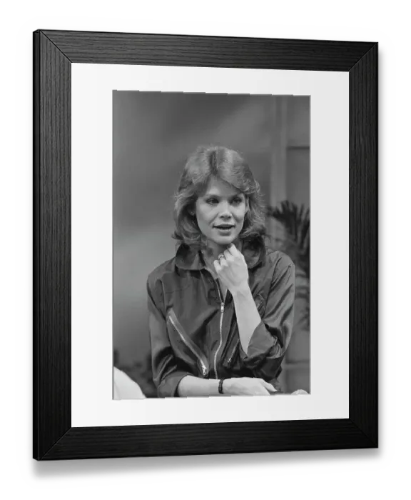 Framed Print : Julia Barr Framed Print : Julia Barr