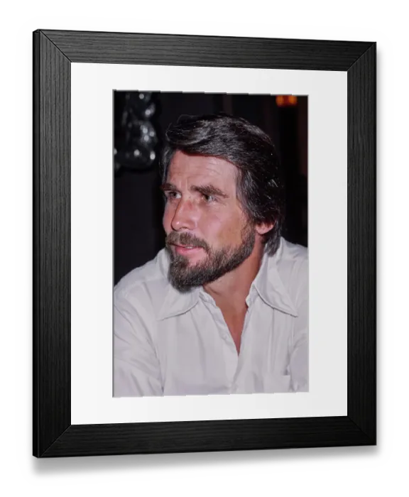 Framed Print : James Brolin Framed Print : James Brolin