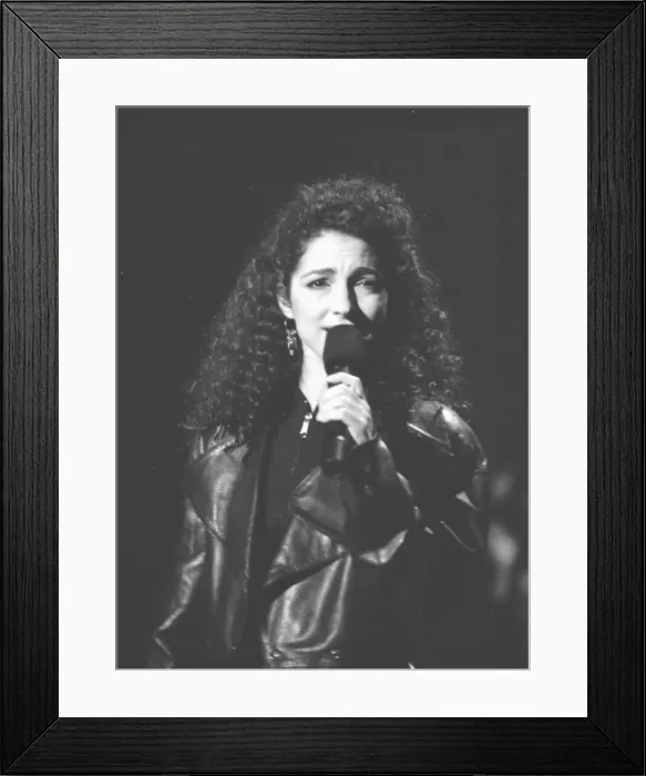 Framed Print : Photo of Gloria Estefan