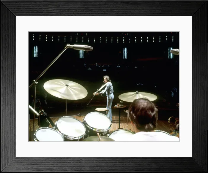 Framed Print : Neil Diamond Performing Framed Print : Neil Diamond Performing