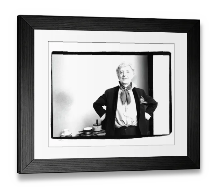 Framed Print : Photo of Quentin Crisp Framed Print : Photo of Quentin Crisp
