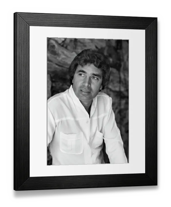 Framed Print : At Home With Humperdinck Framed Print : At Home With Humperdinck