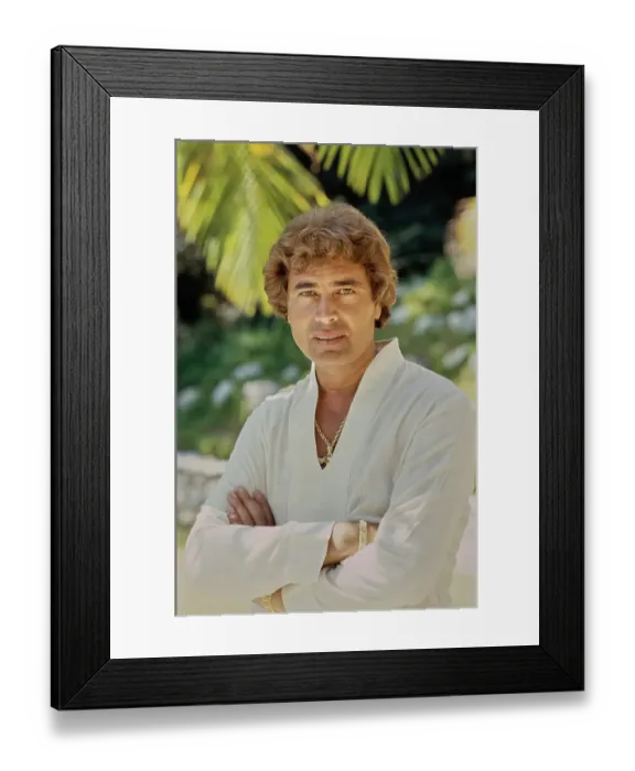 Framed Print : At Home With Humperdinck Framed Print : At Home With Humperdinck
