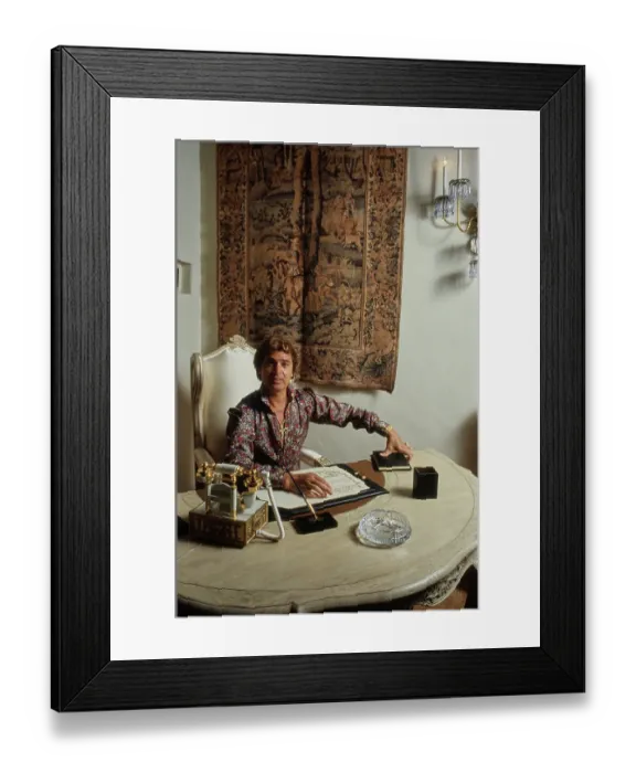 Framed Print : At Home With Humperdinck Framed Print : At Home With Humperdinck