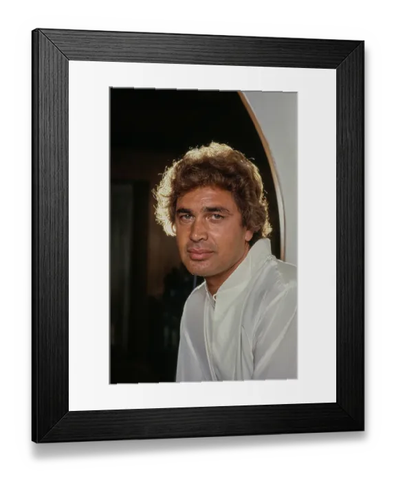 Framed Print : At Home With Humperdinck Framed Print : At Home With Humperdinck