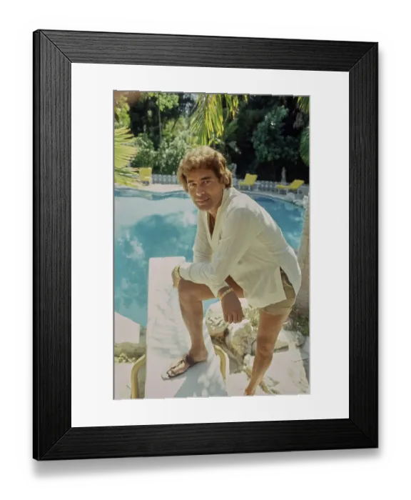 Framed Print : At Home With Humperdinck Framed Print : At Home With Humperdinck